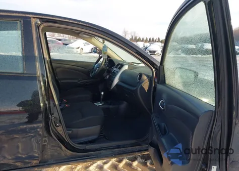 2016 Nissan Versa 1.6 S/1.6 S+/1.6 Sl/1.6 Sv z USA, uszkodzony, nr VIN 3N1CN7AP9GL805353